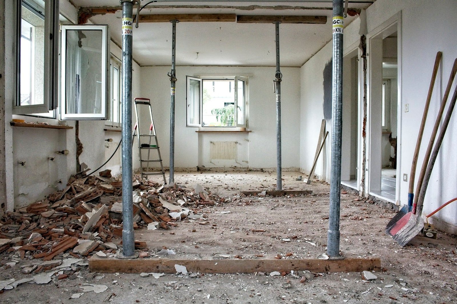 Pièce en cours de réhabilitation